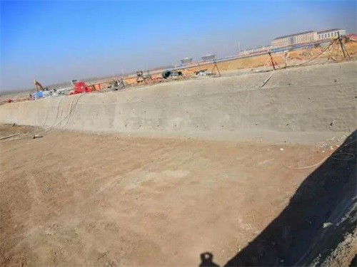 巴青高铁桩基础建设